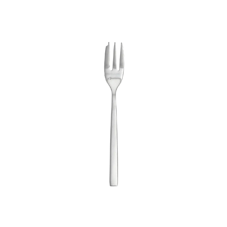 Tenedor para ponqué de la colección Arezzo Brushed de Fortessa, mostrando su acabado satinado mate y mango de base cuadrada.