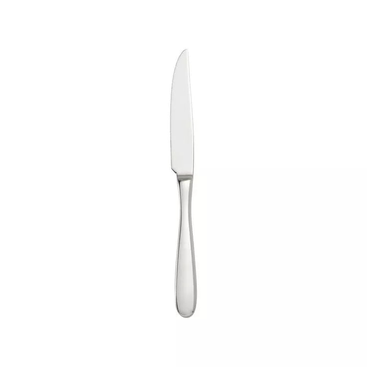 Cuchillo para carne SH (mango sólido) en acero inoxidable de la colección Grand City de Fortessa, mostrando su pulido espejo y perfil rectilín