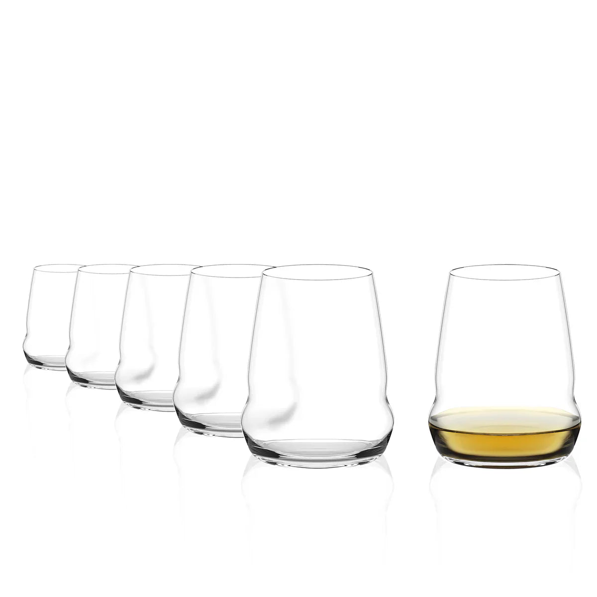 Set de Vasos Cocoon de Stolzle Lausitz para vino blanco, mostrando el brillo del cristal.