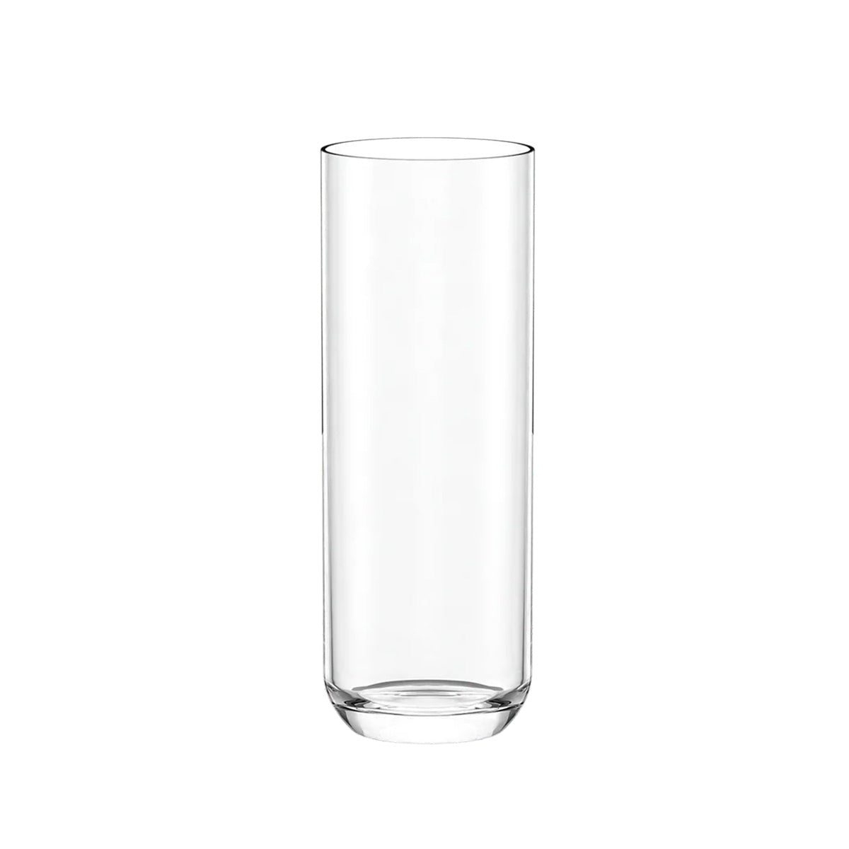 Vaso Highball Longdrink de la colección Classic de Stölzle Lausitz, mostrando su silueta cilíndrica alta y base maciza en cristal transparente sin plomo.